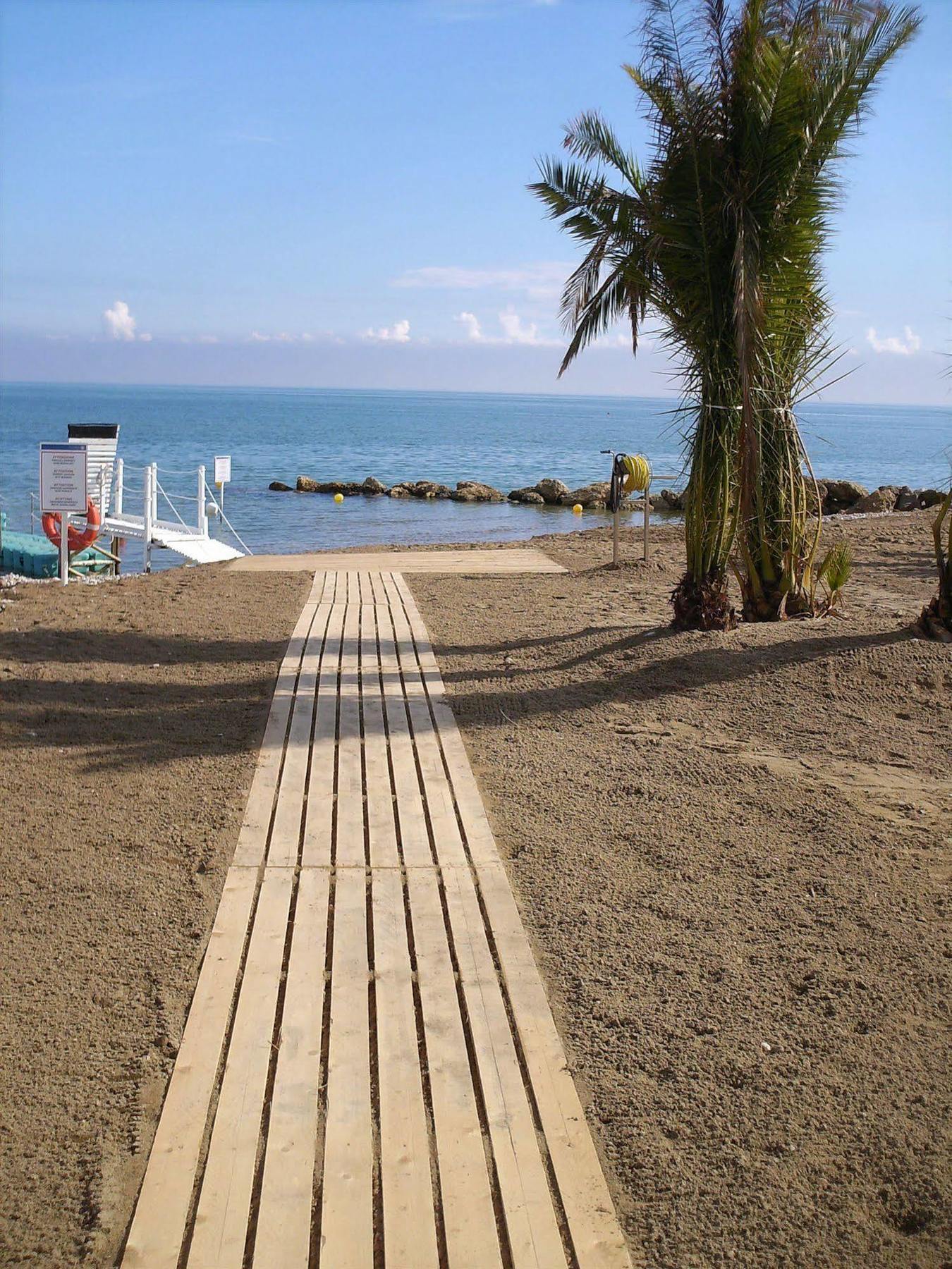 Centro Vacanze Poker Casalbordino Luaran gambar